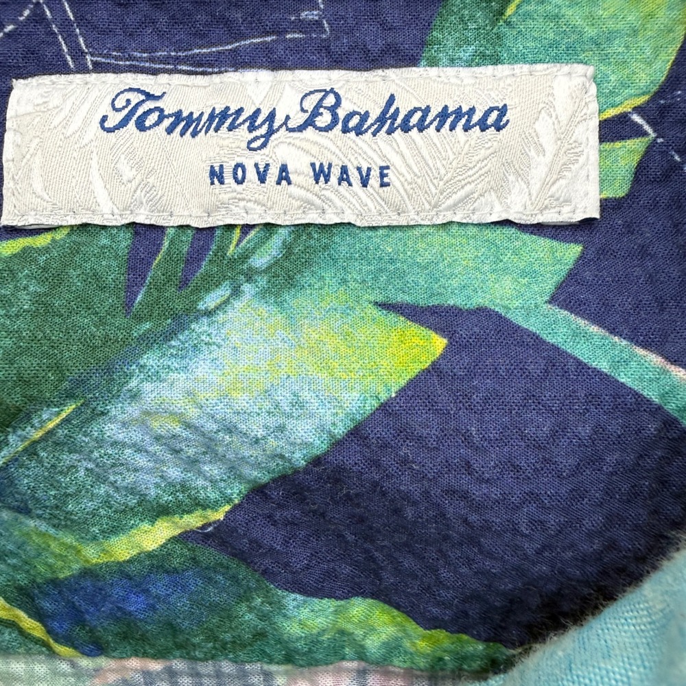 Tommy Bahama Nova Wave Shirt Mens L Blue Tropical Bird of Paradise Seersucker - Picture 4 of 9